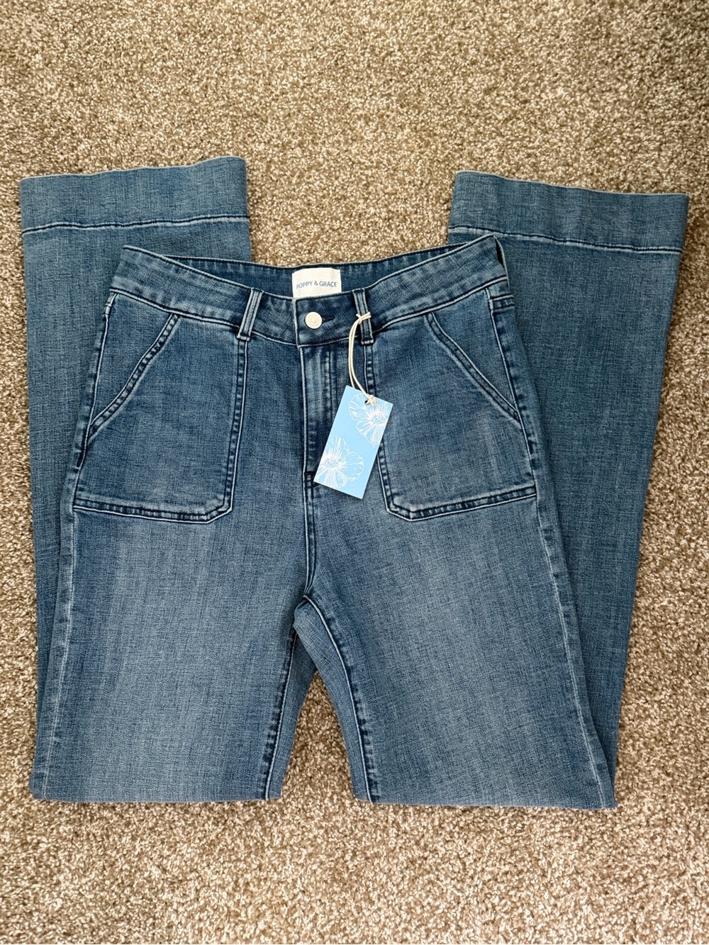 NWT Poppy & Grace Women's Midwash Blue Straight-Leg Jeans